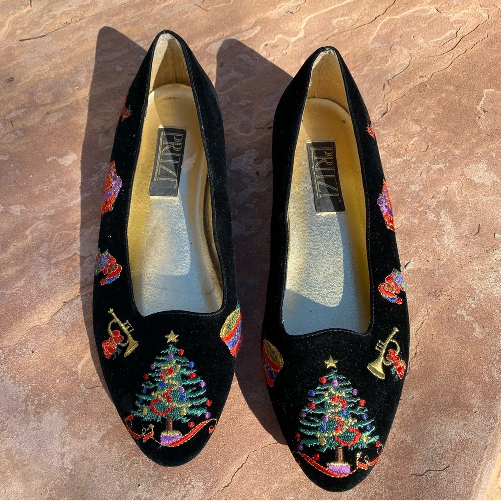 vintage Pritzi black velvet embroidered Christmas holiday flats ballet loafer 9